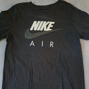Boys NiKE T-Shirt